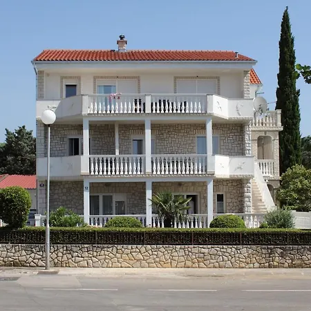 アパート By The Sea Selce, Crikvenica - 2392 セルツェ